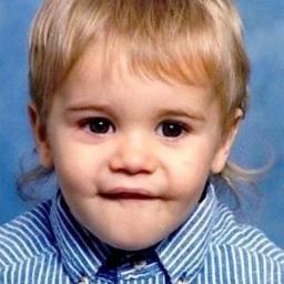 hallooo...the names ellie , belieber go follow @justinbieber NOW! #foreverbelieber xxxxxx 3 R.I.P Buddy 6/7/13 3