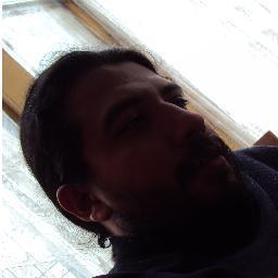 Boliviano. Ateo. Editor e investigador en literatura. Escribo sobre libros en @latrinicultural