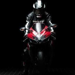 An avid traveler and a motorists. Currently working with Apollo Tyres Ltd.