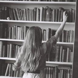 [-After all this time? - Always] Libros. Libros, libros y más libros.                       *FollowBack*