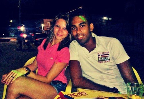 GamaPrincis's profile picture. Eu não sou perfeita, nem tão forte quanto pareço, tenho meus momentos,as vezes me sinto forte a ponto de encarar o mundo, as vezes uma palavra me derruba...