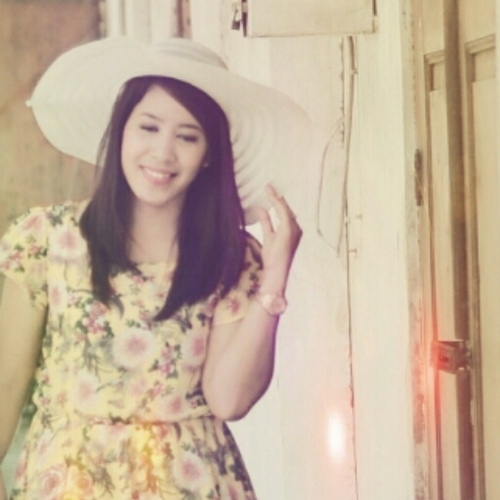 melatimels's profile picture. Aquarius || Natural Investigator || Lover.