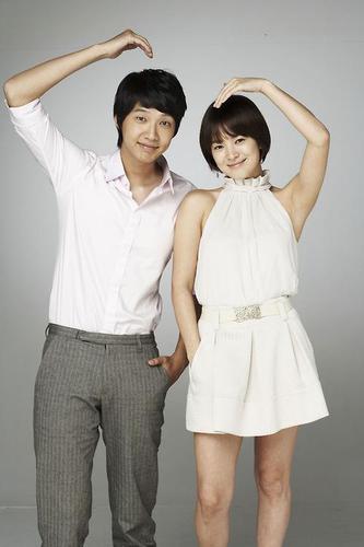 Amo os doramas, as musicas, os coreanos...
http://t.co/l4XI0J8Fzf