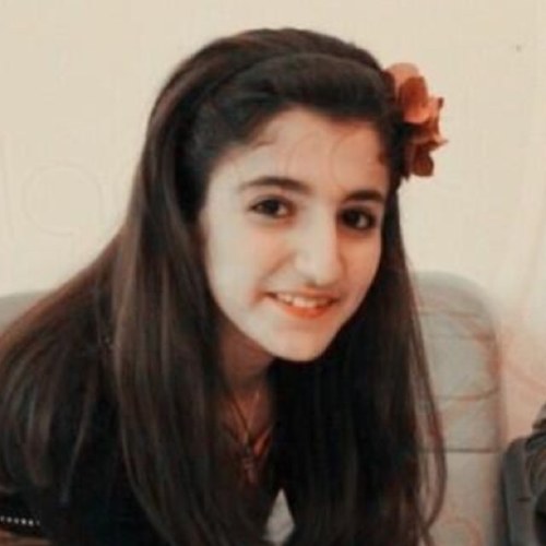 Hello♡. Me name is nouraa . I am 12 years. Love dima bashar and toyor aljana..