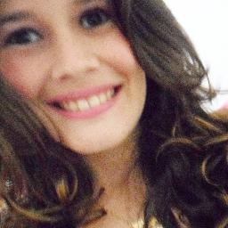 Ou voçê agrada a todos ou voçê tem personalidade .

*-*