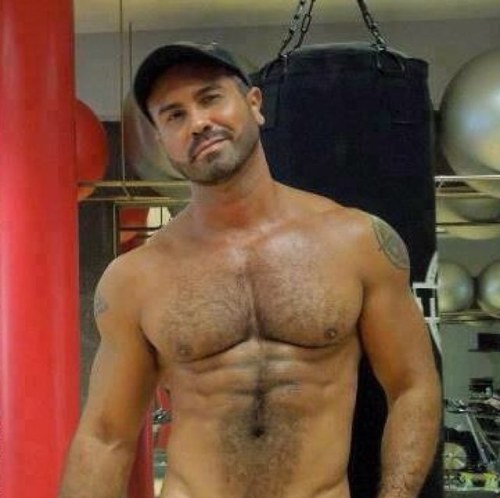 GuzmanManoel's profile picture. 