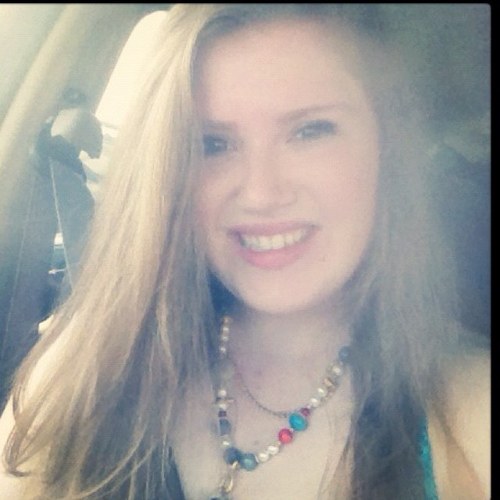 futurechef's profile picture. Hey my names Mary, I am an aspiring wine sommelier! I love everythkng about the food and wine indusrty and hope to one day become a big name it.