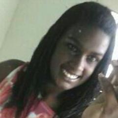 Hahahahaha mais eu to rindo atoa, não que a vida esteja assim tão boa mais um sorriso ajuda a melhorar :)