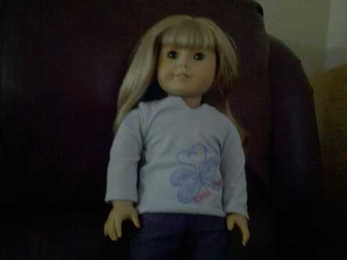 smartypants2001's profile picture. Gillian Halkola, 7th grade student, writes with colored pencils, crazily optimistic, likes 80s music. (aggressive hugger)