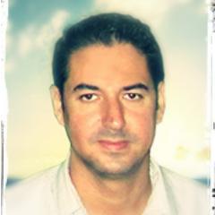 Pintor, diseñador gráfico, diseñador web, futuro experto seo y especialista en marketing online y aprendiz de mago :)