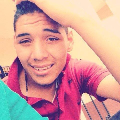 _jhonnyyyy's profile picture. Orgullosamente Mexicano y Michoacano ✌ Banda, corridos , tequila, cerveza ✊⚓:D ;) Mi Chaparra @_Lexiaaaa 27-04-2011❤ Futbol ⚽❤ Volleyball #Monarcas #Morelia