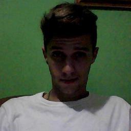 Geminiano, 18 anos, Santista,Futebol,Carinhoso,Fofo e engraçado, http://t.co/O7ybLe4a *o*