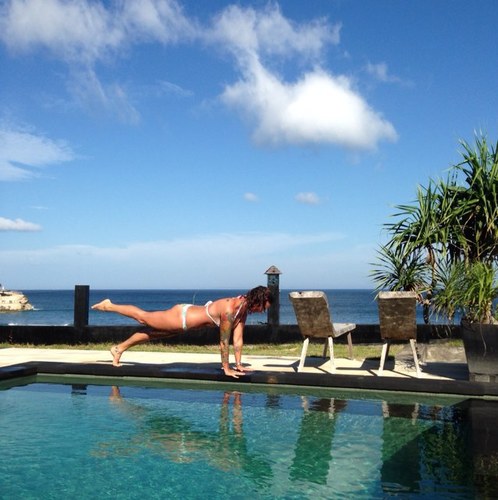 EncorePilatesNT's profile picture. it started with seeking truth about my body and ended up seeking truth about everything.