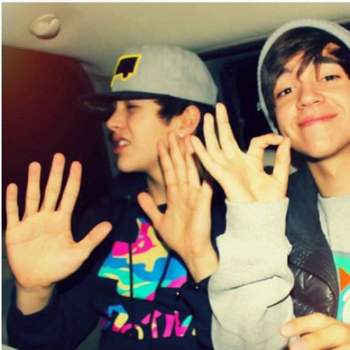 JkaleighBoo's profile picture. Kaleigh is my Boo c;