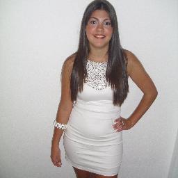Estudiante, Amante de la musica, Divertida y de confianza :D