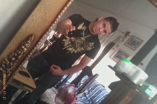 cibor99's profile picture. no esperes que venga otra persona que te diga que cambies,tú no estas para impresionar a nadie