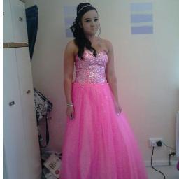 coleen_snowdon's profile picture. teenage girl from northeast,england.i follow back:)into all kinds of music,support durhamcity and newcastle:)