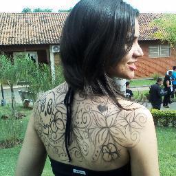 Jogue seu coração a sua frente e vá pega-lo! 
Ps: Quando eu descobrir quem sou te aviso'