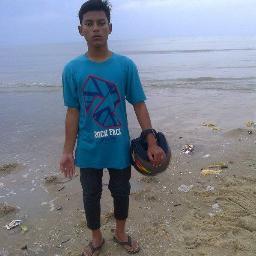 dedewira5's profile picture. 