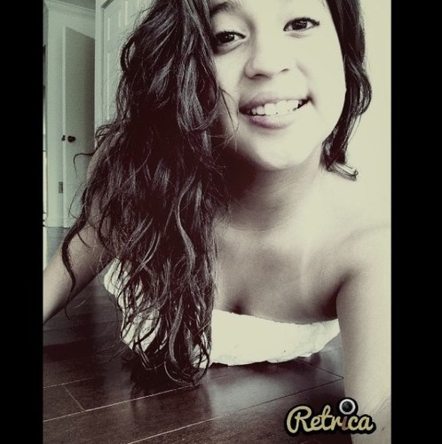 _maria_nicole_'s profile picture. 