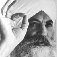Yogi Bhajan Quotes (@yogibhajanquote) 's Twitter Profile Photo