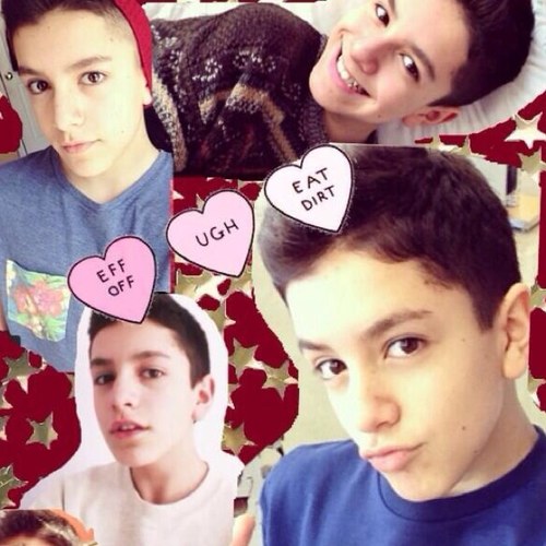 @LOHANTHONY NEEDS TO REFOLLOW ME