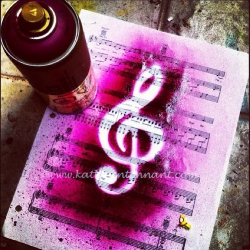 Tweeting random facts about bands and artists :) owner: @Trenchology co-owners: @olcbersyko and @bdecs77
