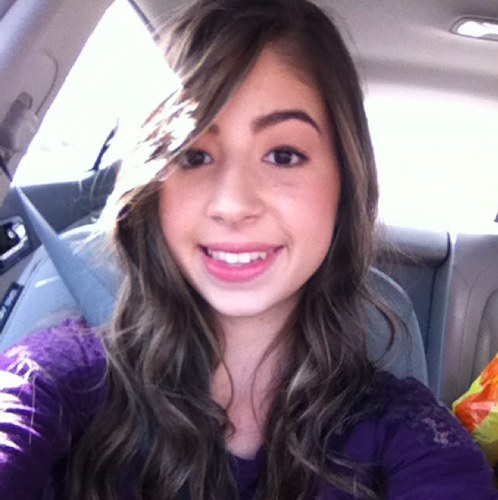 Manda2love's profile picture. Hey! Im amanda! :) I'm 18 and love my Nialler and im a DIRECTIONER for life so hit that follow button. Lets get'er done. :)