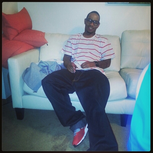 Alot of niggas claim the shit but we really from the town #KC #Hustlanaire...IG Backwood_Berner