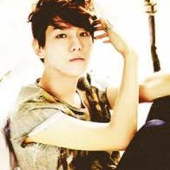 Salam.emely,11,penang..EXO stan