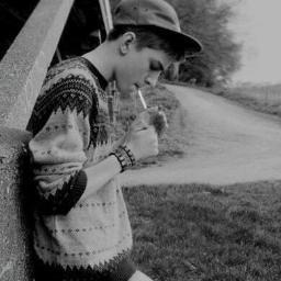 esscaped's profile picture. 