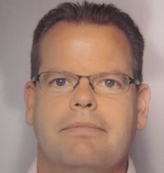 arhoekstra's profile picture. Sponsor actie Verder met MS opbrengst 14654 euro, voorzitter Hellas Utrecht, fietsen, koken, theater, man van @Slotje23