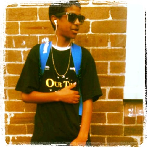 abdulabbas101's profile picture. Your time is imitied, so don't waste it living someone else's life ;)