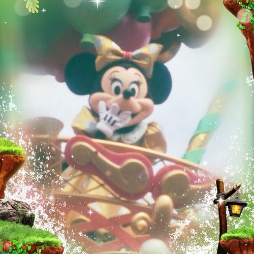 初めまして♪( ´▽｀)お笑いと音楽、映画も好きです( ´ ▽ ` )ﾉだけどディズニーが一番大好きー☆*:.｡. o(≧▽≦)o .｡.:*☆