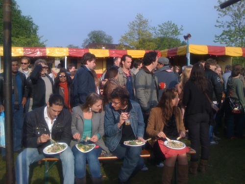 AmsterdamPopUps's profile picture. Let's discover pop-up cafés and shops, cool cultural events, street markets and fun festivals together!