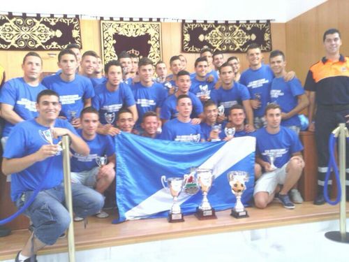Para mi ser montellanero es un orgullo... Y tener la posibilidad de representarlo a traves del futbol es lo maximo C.D MONTELLANO..