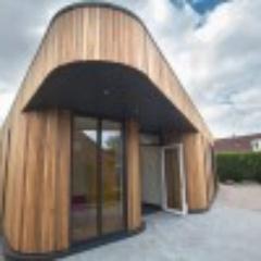 Kinderdagcentrum (KDC) voor kinderen met een ernstige meervoudige beperking (EMB). Ontwikkelcentrum (OC) voor dagbegeleiding aan EMB-jongvolwassenen. #uniek