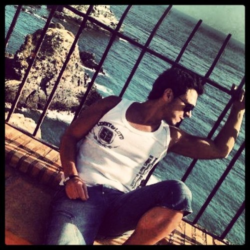 Luisdabacalao's profile picture. Hoy son errores, Mañana serán experiencias.