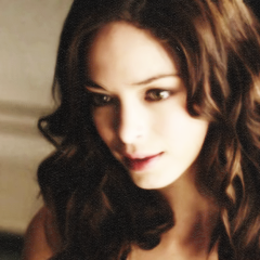 Older sister, loving daughter, detective and a girlfriend to a 'Beast.'  Lets have a normal date? [18+ ~ RP]