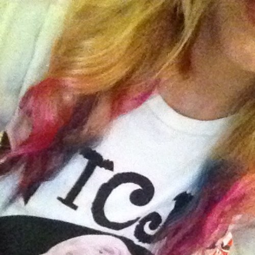 Blonde Hair Dont Care.! Southern.! PINK.! Baseball.!⚾ GLITTER.!✨  Graduating 2⃣0⃣1⃣5⃣.! Im a bitch, Deal with it.! K well bye.! ✌