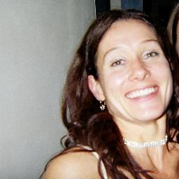 bee_m_t's profile picture. writer and teacher