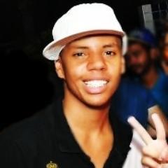Pαulistαno, Descontrαido, kick boxing, Bolero, Preguiçoso, Corinthiαno, e o mais importante #Ousado&Alegre segui !?