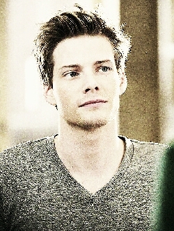 A little bit if arrogance is justified on my part. For the sake of my existence if not for my art.[Thg Rp|24|Fc: Hunter Parrish]