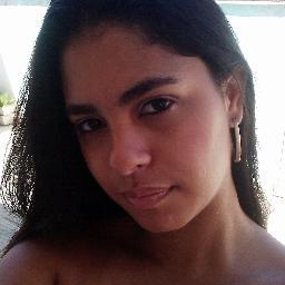 Cristã, Rubro-Negra, Estudante de Direito.
Muito Prazer, Jéssica Medeiros!