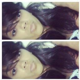 sou morena  baixa  e linda..