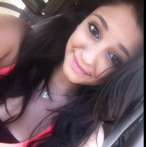 I'm jana. I'm blunt. I love God. I have an amazing baby boy. I'm truly blessed. My family comes first.