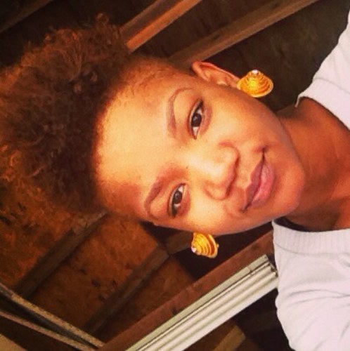 #teamAVEDA #PLANTlife Hair/Eyebrow/Make-up artist. You need me! (614) 556-7067 Chicago, Il
