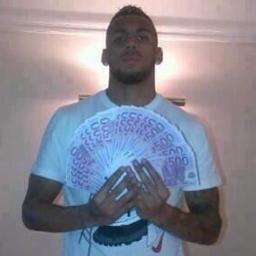 CI7Y_AFC's profile picture. The Arsenal, Up Norrrrffh.
'I spent 90% of my money on women, drink and fast cars. The rest I wasted'  George Best