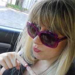 lucreziadellaro's profile picture. 