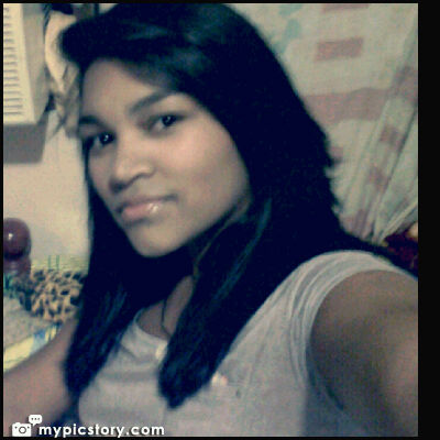 Chica espontanea me encanta el baile divertida y me gusta hacer amistades